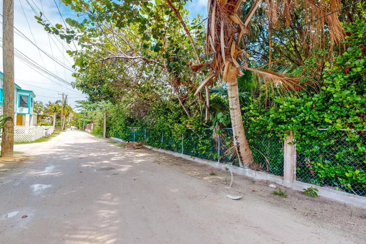 Willow 2 At Island Cabanas Gold Standard Certified Caye Caulker Bagian luar foto